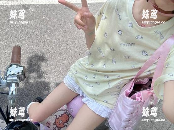 155.fun网，永久更新，绝不让你的八卦生活停滞！