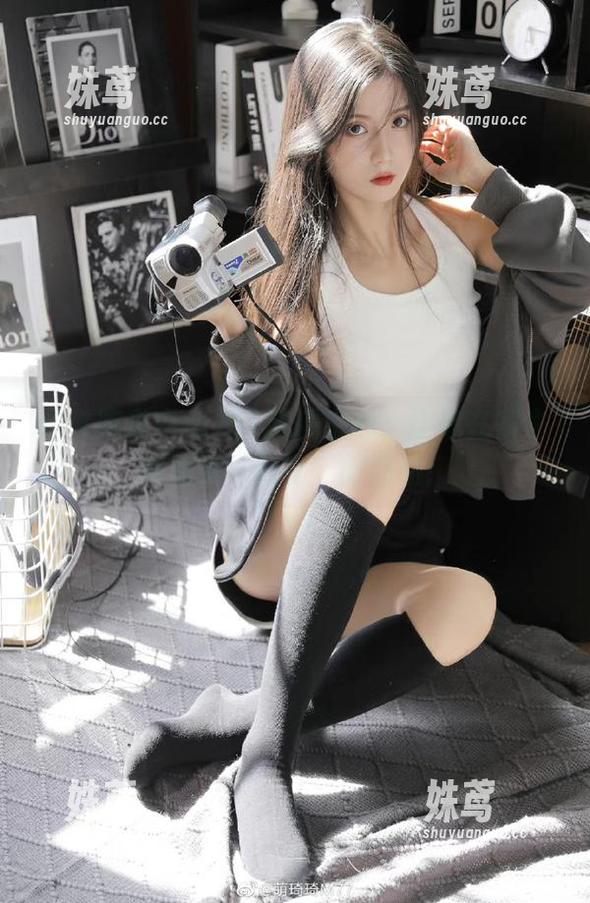 51吃瓜中心：让你在家也能感受‘社会’的网站！