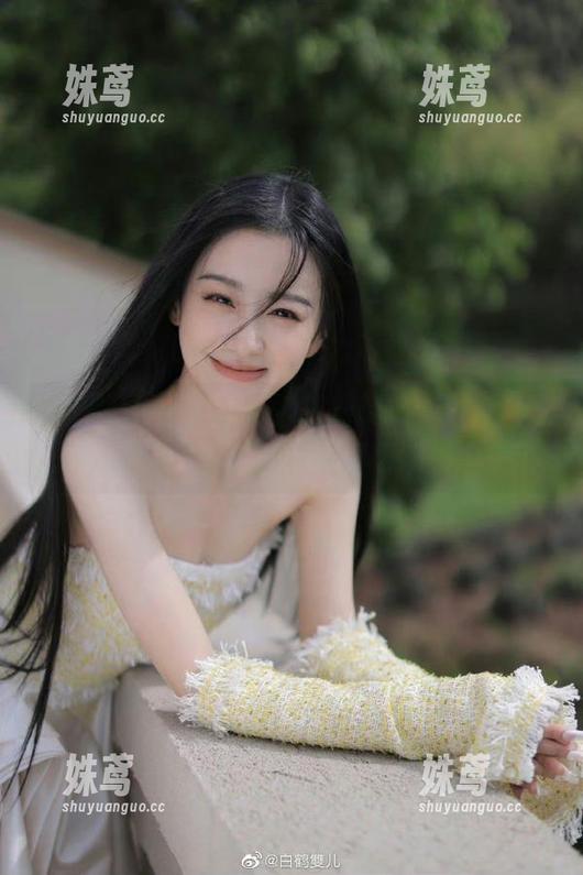 51黑料 一不小心被茶摊倒,传送门直通51黑料老虎菜现场!