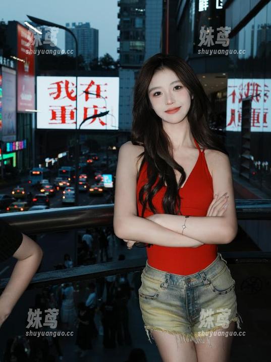 51黑瓜吃料网入口又免费放送！快来围观吧，今天的瓜格外新鲜！