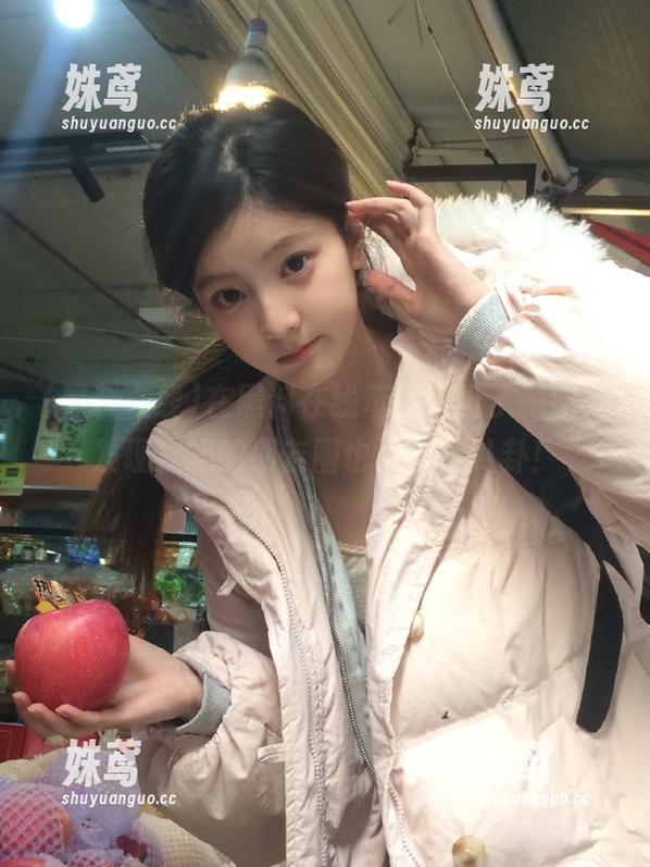 黑料在线 在黑料在线苹果版逛了一圈,发现我妈的朋友圈也没那么八卦!
