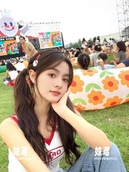 黑料网站 不看可是要后悔的!永久黑料网站里的逆天美女!